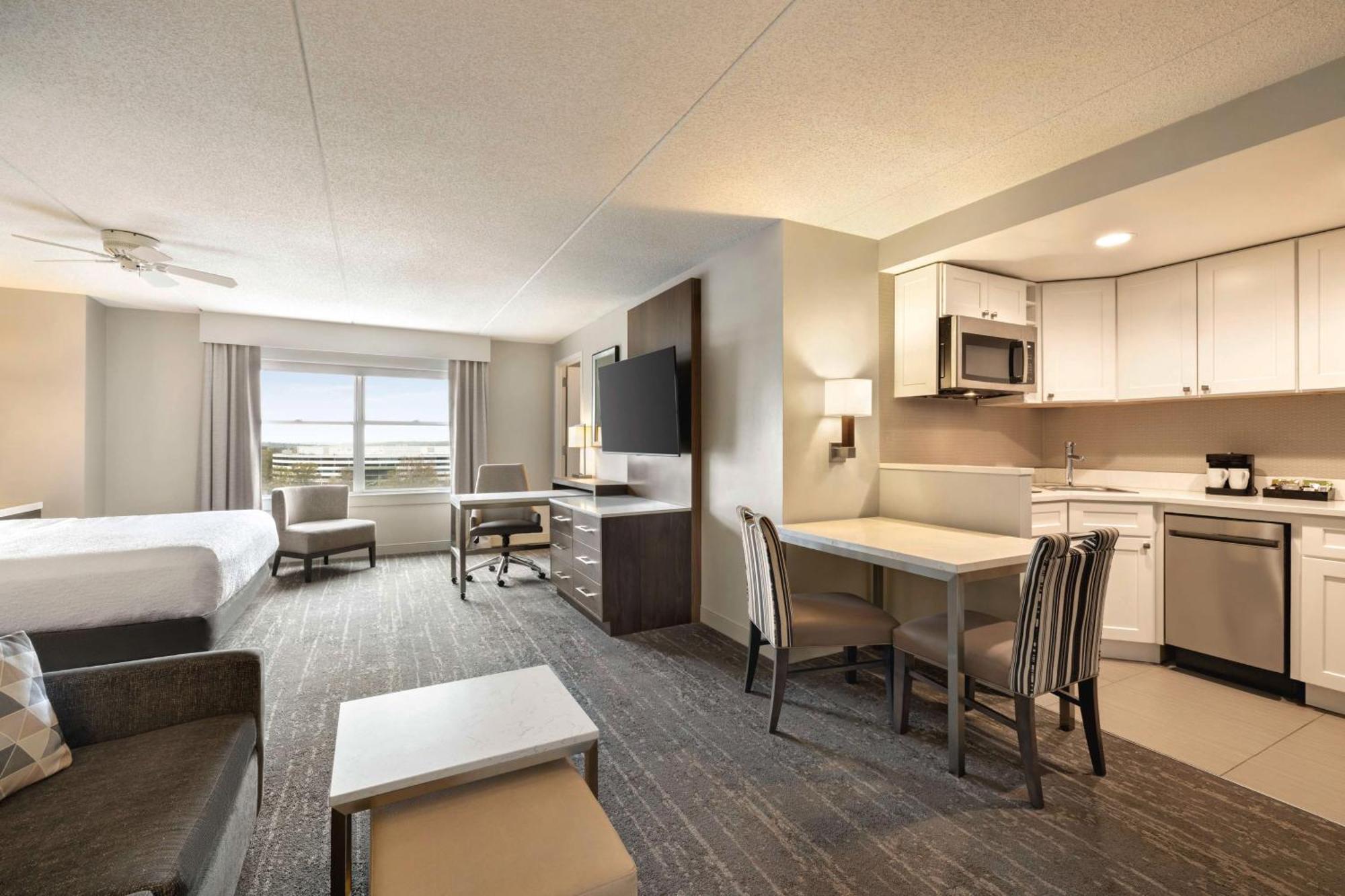 Homewood Suites By Hilton Philadelphia-City Avenue Exterior foto